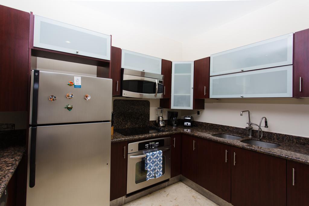 Appartamento Oceanfront El Faro Surf 302 Playa del Carmen Esterno foto
