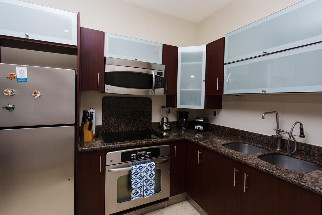 Appartamento Oceanfront El Faro Surf 302 Playa del Carmen Esterno foto