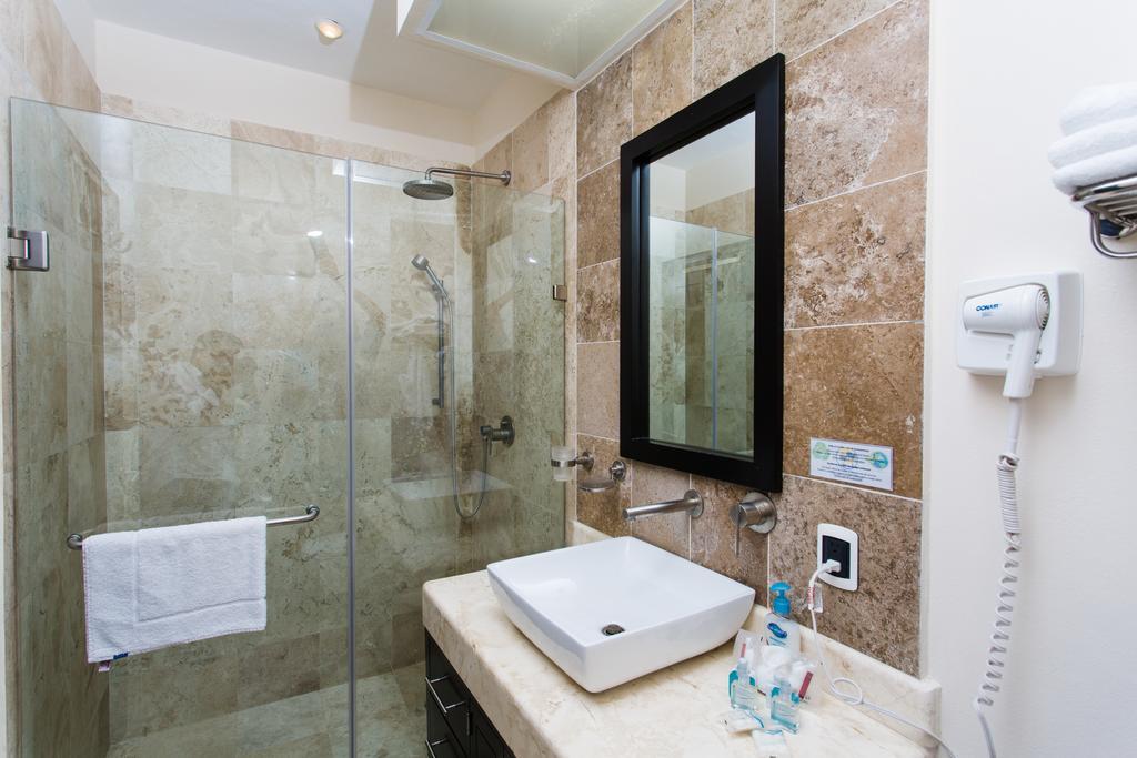 Appartamento Oceanfront El Faro Surf 302 Playa del Carmen Esterno foto