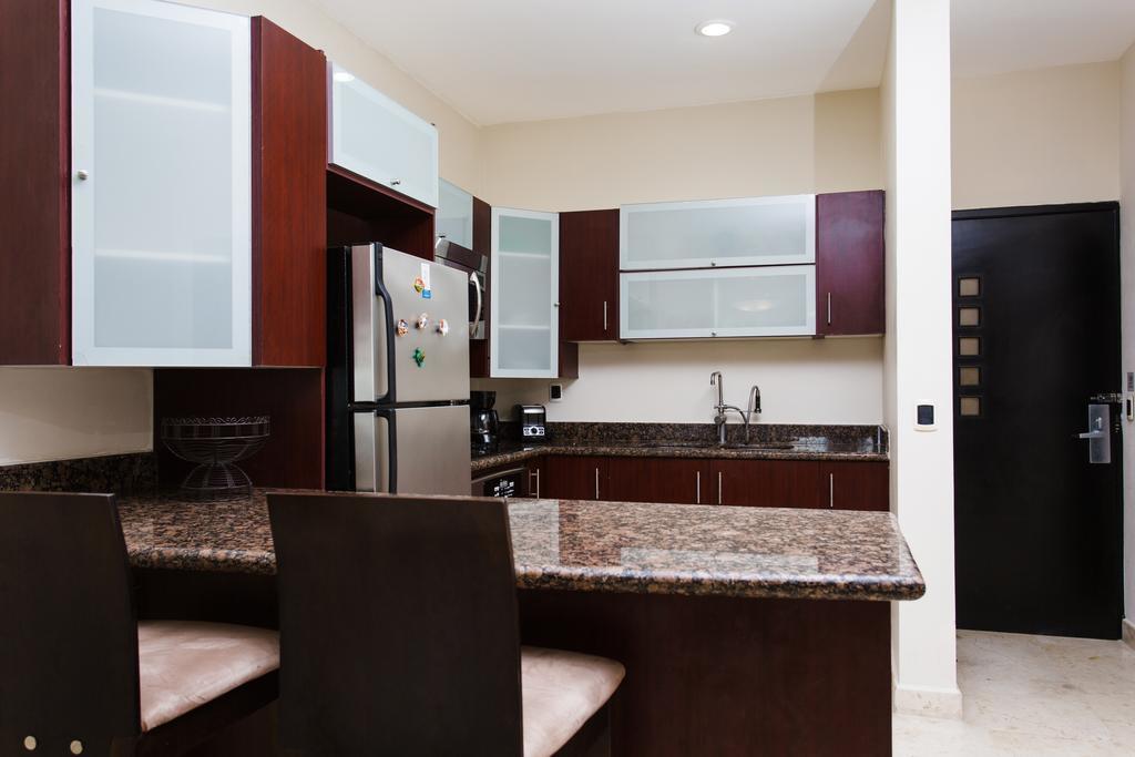 Appartamento Oceanfront El Faro Surf 302 Playa del Carmen Esterno foto