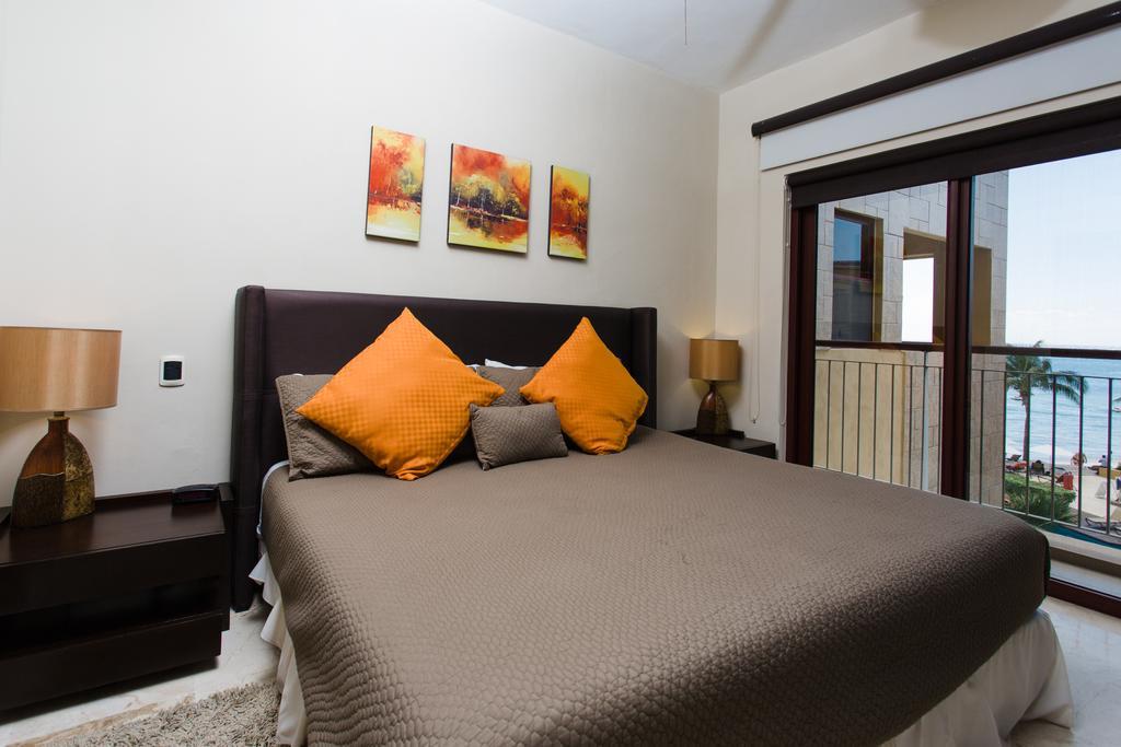 Appartamento Oceanfront El Faro Surf 302 Playa del Carmen Esterno foto